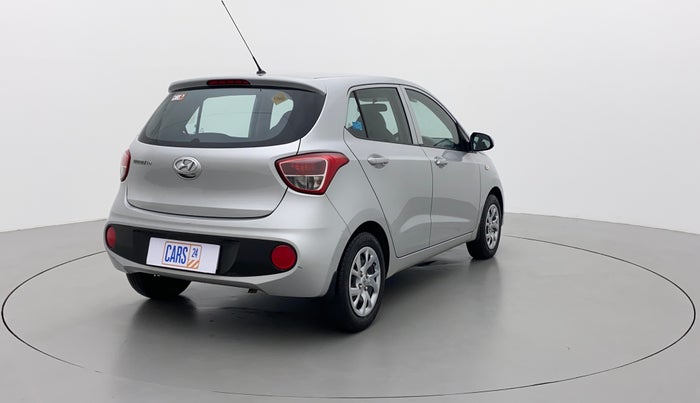 2018 Hyundai Grand i10 MAGNA 1.2 KAPPA VTVT, CNG, Manual, 63,503 km, Right Back Diagonal