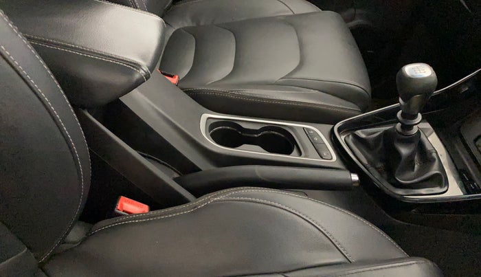 2019 MG HECTOR SHARP HYBRID 1.5 PETROL, Petrol, Manual, 54,767 km, Gear Lever