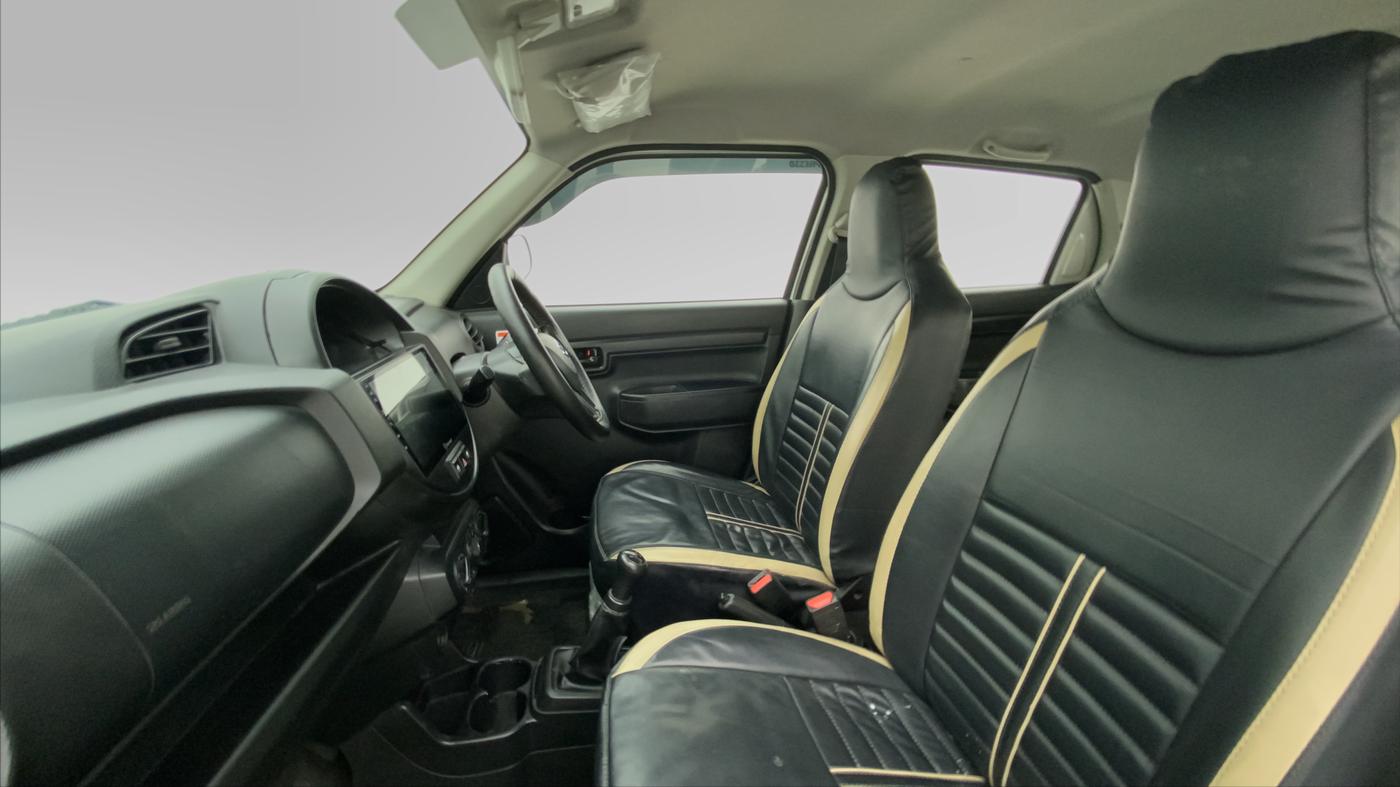 2021 Maruti S PRESSO VXI (O) CNG, CNG, Manual, 45,623 km, Right Side Front Door Cabin