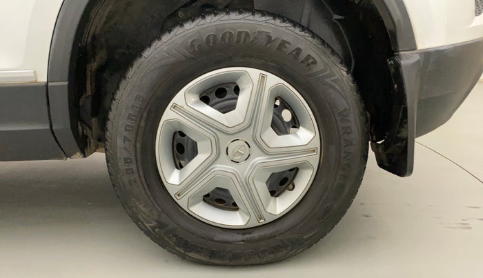 2019 Tata Harrier XM 2.0L KRYOTEC, Diesel, Manual, 44,466 km, Left Rear Wheel