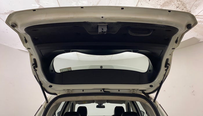 2019 Tata Harrier XM 2.0L KRYOTEC, Diesel, Manual, 44,466 km, Boot Door Open