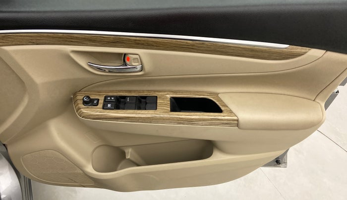 2018 Maruti Ciaz ALPHA 1.5 SHVS PETROL, Petrol, Manual, 15,387 km, Driver Side Door Panels Control