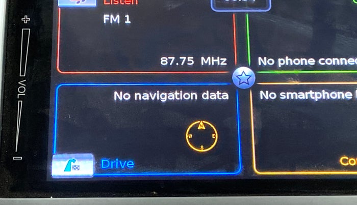 2018 Maruti Ciaz ALPHA 1.5 SHVS PETROL, Petrol, Manual, 15,387 km, Infotainment system - GPS Card not working/missing