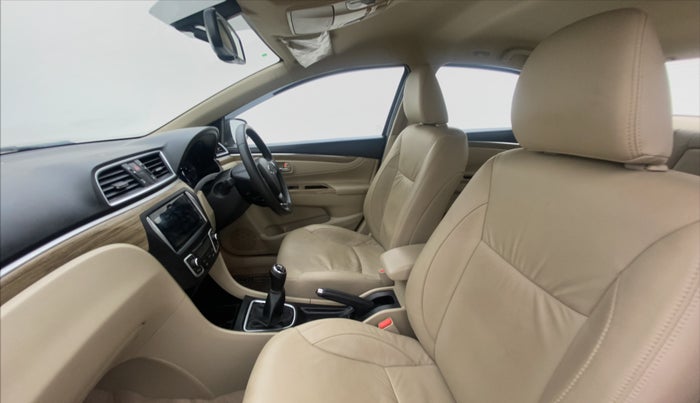 2018 Maruti Ciaz ALPHA 1.5 SHVS PETROL, Petrol, Manual, 15,387 km, Right Side Front Door Cabin