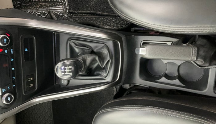 2019 Ford Ecosport TITANIUM + 1.5L PETROL, Petrol, Manual, 56,980 km, Gear Lever