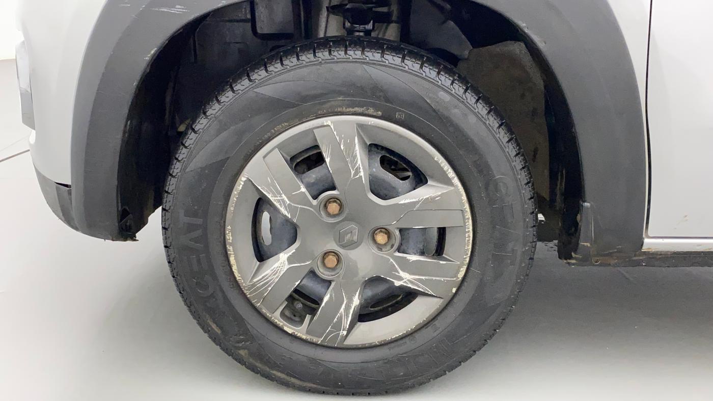 2019 Renault Kwid RXT 1.0 AMT (O), Petrol, Automatic, 28,249 km, Left Front Wheel