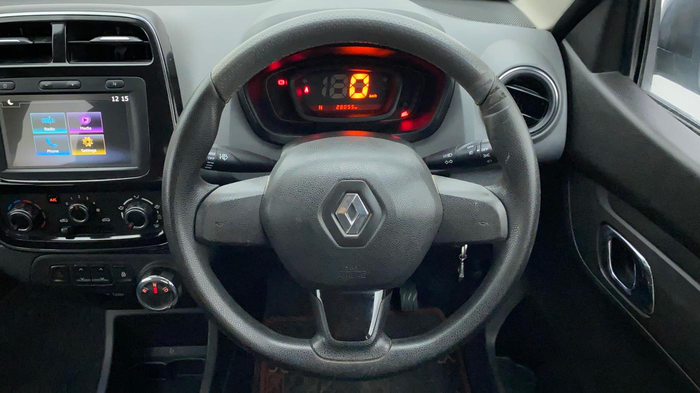 2019 Renault Kwid RXT 1.0 AMT (O), Petrol, Automatic, 28,249 km, Steering Wheel Close Up