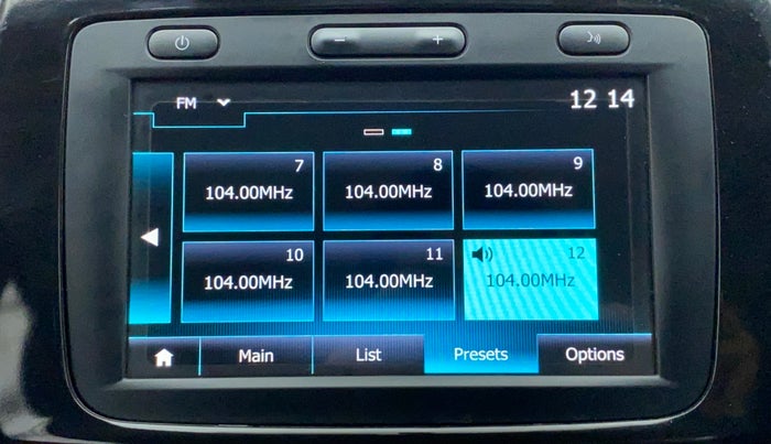 2019 Renault Kwid RXT 1.0 AMT (O), Petrol, Automatic, 28,249 km, Infotainment System