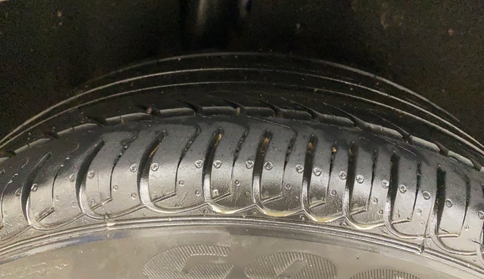 2019 Ford Ecosport TITANIUM + 1.5L PETROL AT, Petrol, Automatic, 71,239 km, Right Rear Tyre Tread