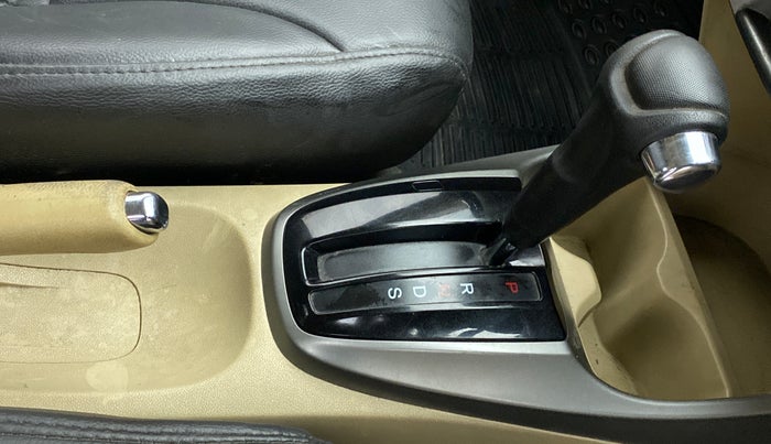 2012 Honda City 1.5L I-VTEC V AT, Petrol, Automatic, 44,589 km, Gear Lever
