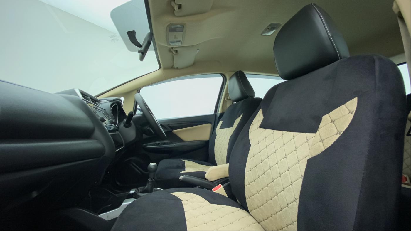 2018 Honda Jazz 1.2 V MT, Petrol, Manual, 31,073 km, Right Side Front Door Cabin