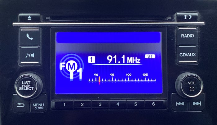 2018 Honda Jazz 1.2 V MT, Petrol, Manual, 31,073 km, Infotainment System