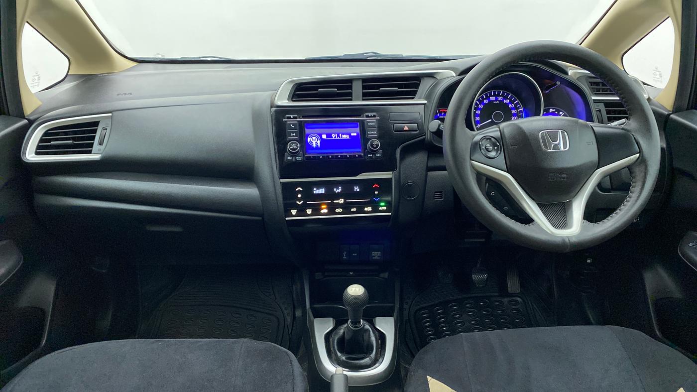 2018 Honda Jazz 1.2 V MT, Petrol, Manual, 31,073 km, Dashboard