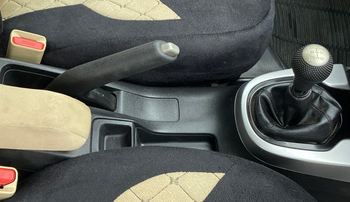 2018 Honda Jazz 1.2 V MT, Petrol, Manual, 31,073 km, Gear Lever