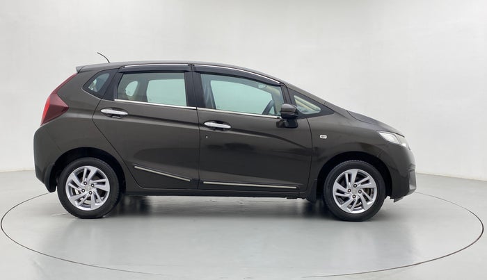 2018 Honda Jazz 1.2 V MT, Petrol, Manual, 31,073 km, Right Side