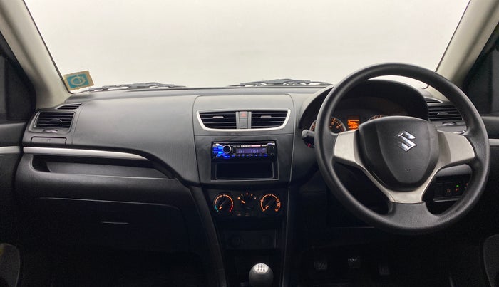 2012 Maruti Swift VXI, Petrol, Manual, 67,458 km, Dashboard