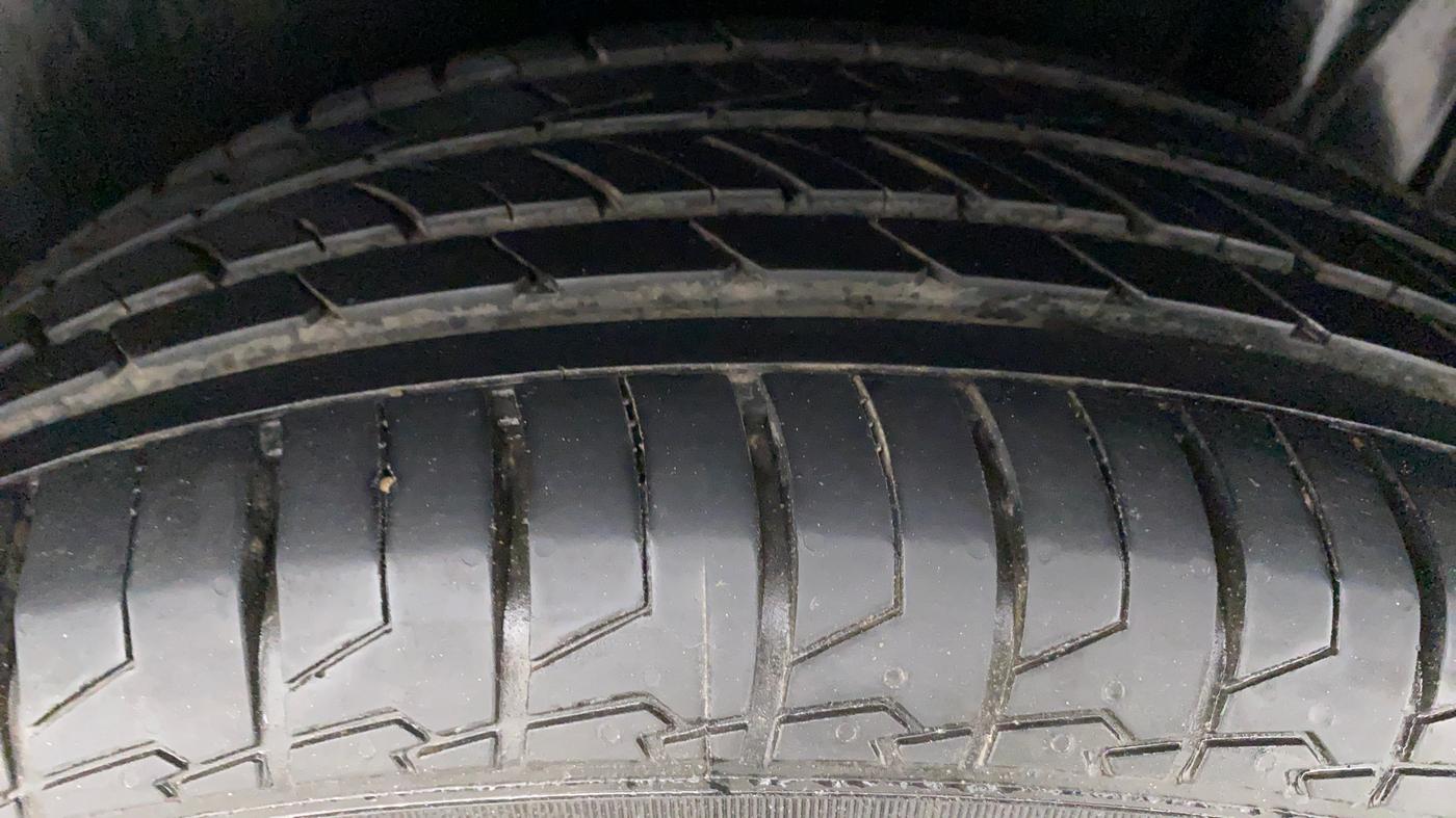 2020 Maruti S Cross ALPHA 1.5, Petrol, Manual, 6,260 km, Left Rear Tyre Tread