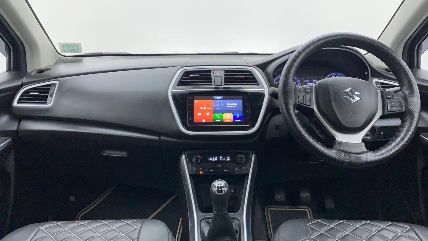 2020 Maruti S Cross ALPHA 1.5, Petrol, Manual, 6,260 km, Dashboard