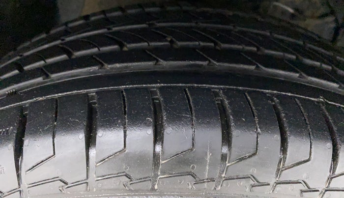 2020 Maruti S Cross ALPHA 1.5, Petrol, Manual, 6,260 km, Right Front Tyre Tread