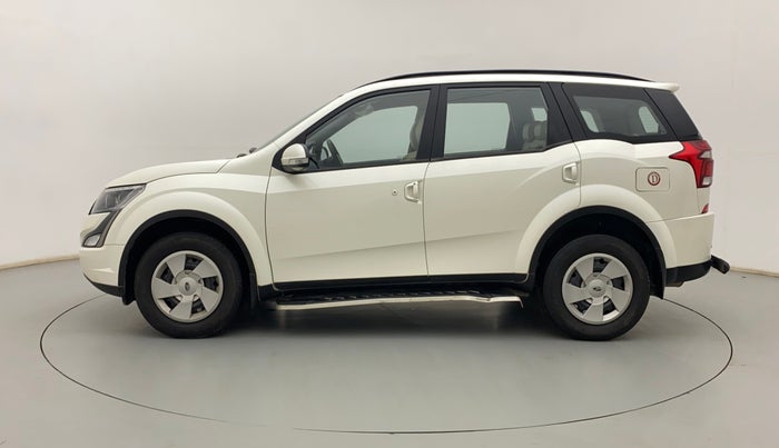 2019 Mahindra XUV500 W7, Diesel, Manual, 47,691 km, Left Side