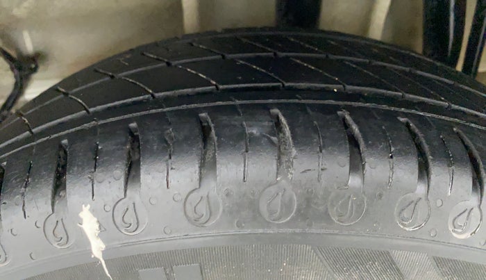 2021 Tata Tiago XE 1.2 REVOTRON, Petrol, Manual, 20,441 km, Left Rear Tyre Tread