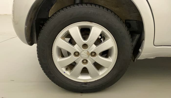 2011 Maruti Ritz ZXI, Petrol, Manual, 96,993 km, Right Rear Wheel