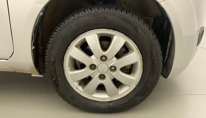2011 Maruti Ritz ZXI, Petrol, Manual, 96,993 km, Right Front Wheel