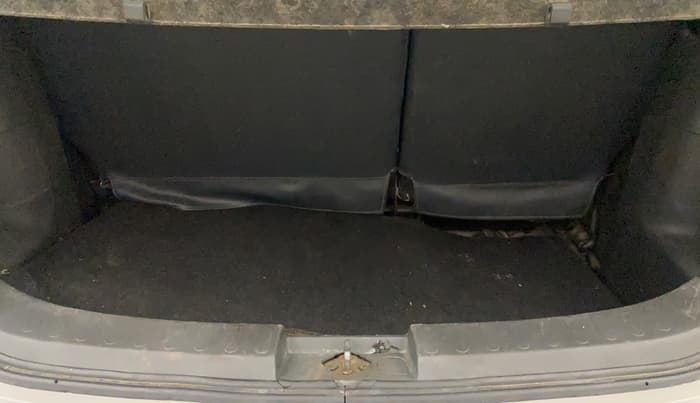 2011 Maruti Ritz ZXI, Petrol, Manual, 96,993 km, Boot Inside