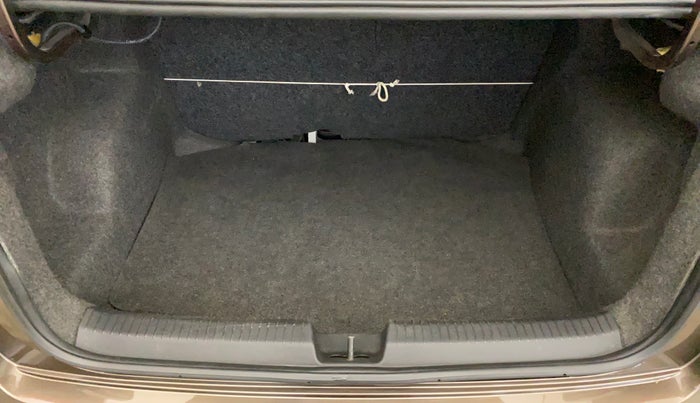 2019 Volkswagen Ameo TRENDLINE 1.0L, Petrol, Manual, 42,470 km, Boot Inside