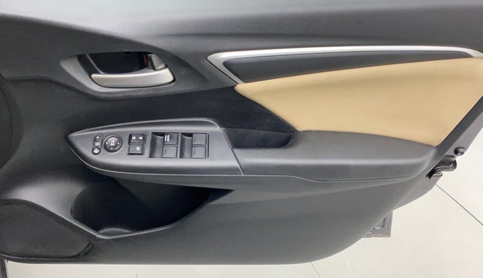 2018 Honda Jazz 1.2L I-VTEC VX CVT, Petrol, Automatic, 72,721 km, Driver Side Door Panels Control
