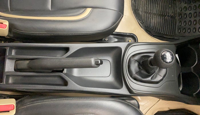 2015 Honda City 1.5L I-VTEC S MT, Petrol, Manual, 12,031 km, Gear Lever