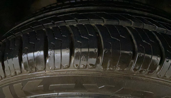 2021 Maruti Baleno DELTA PETROL 1.2, Petrol, Manual, 66,934 km, Right Rear Tyre Tread