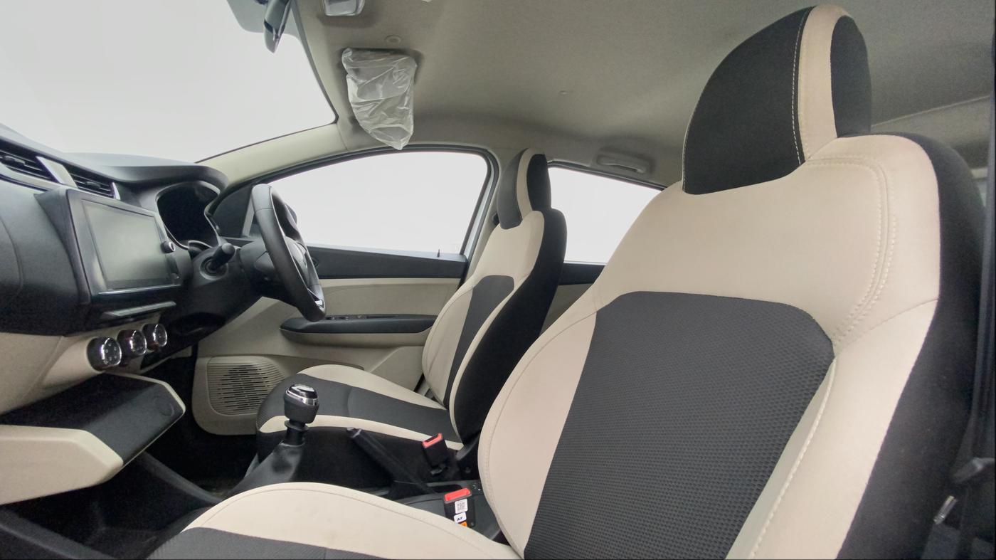 2022 Renault TRIBER RXT, CNG, Manual, 37,724 km, Right Side Front Door Cabin