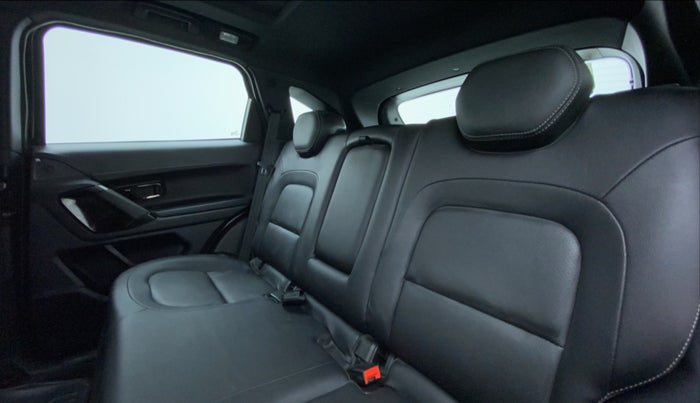2022 Tata Harrier XZ+ DARK EDITION, Diesel, Manual, 14,710 km, Right Side Rear Door Cabin