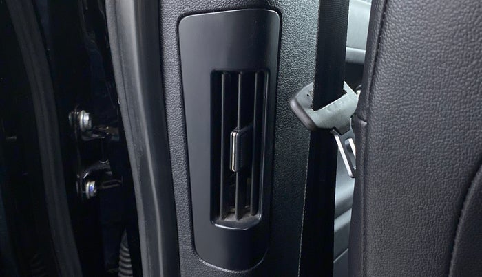 2022 Tata Harrier XZ+ DARK EDITION, Diesel, Manual, 14,710 km, Rear AC Vents