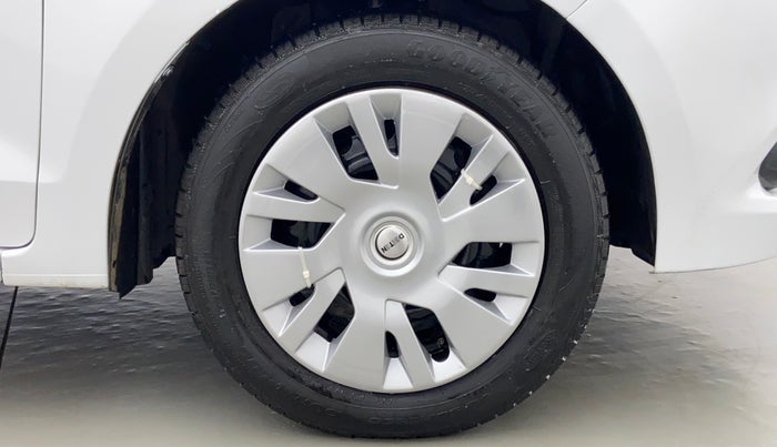 2016 Ford New Figo 1.2 AMBIENTE, CNG, Manual, 77,744 km, Right Front Tyre