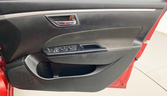 2012 Maruti Swift VXI, Petrol, Manual, 86,417 km, Driver Side Door Panels Control