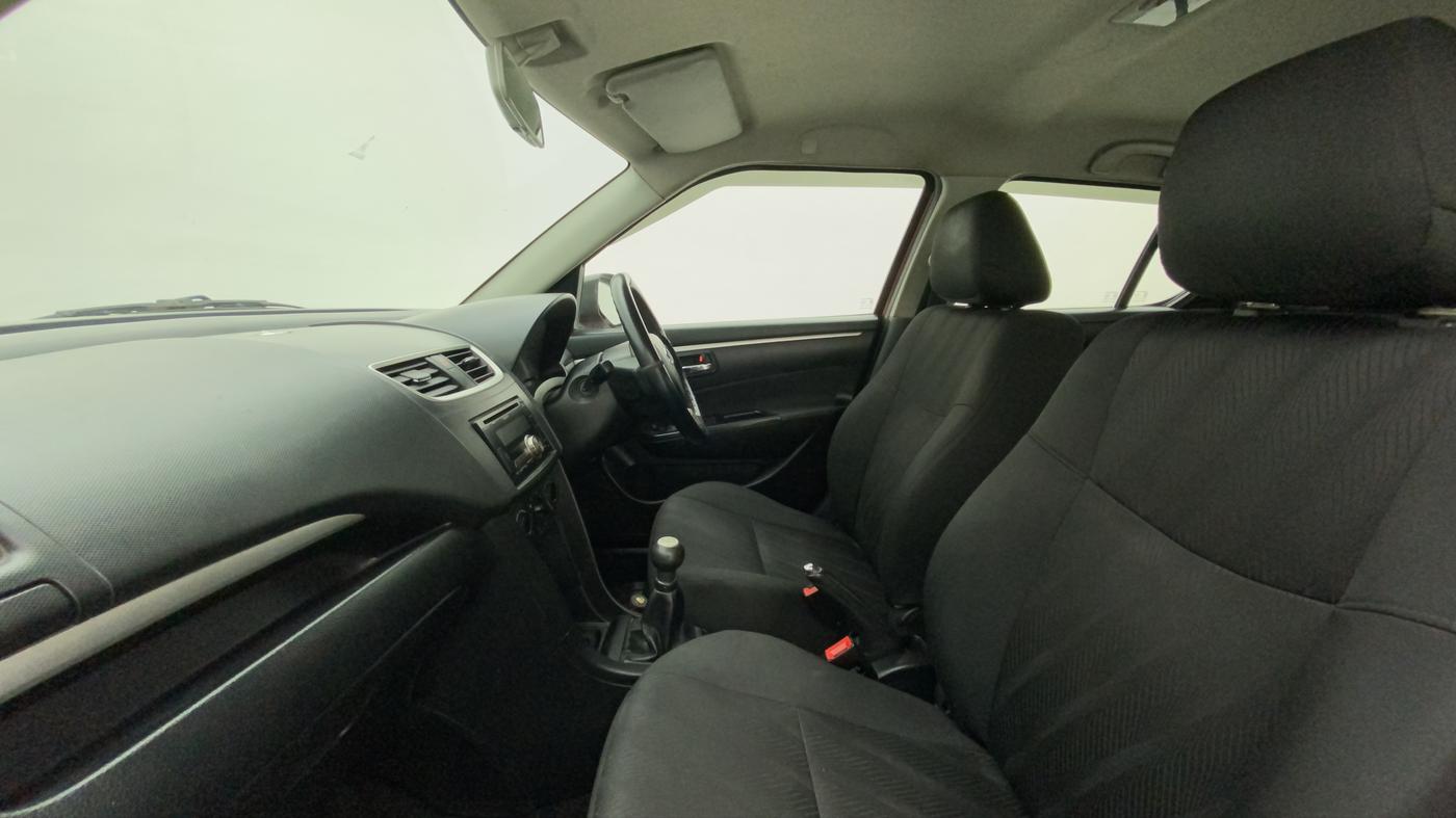 2012 Maruti Swift VXI, Petrol, Manual, 86,417 km, Right Side Front Door Cabin