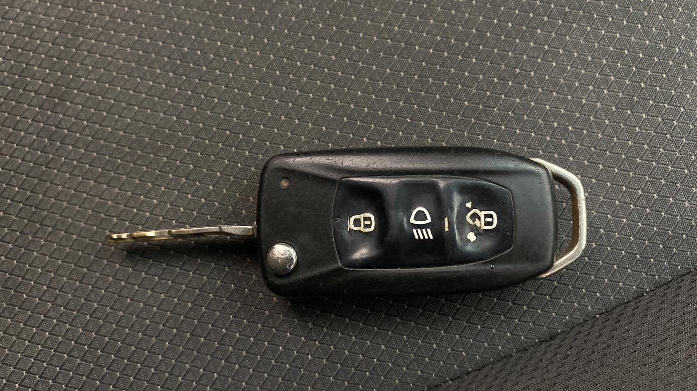 2016 Tata Tiago XM DIESEL, Diesel, Manual, 64,417 km, Key Close Up