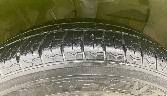 2019 Hyundai NEW SANTRO SPORTZ AMT, Petrol, Automatic, 33,875 km, Right Front Tyre Tread