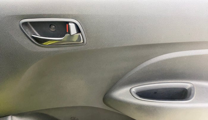 2019 Hyundai NEW SANTRO SPORTZ AMT, Petrol, Automatic, 33,875 km, Driver Side Door Panels Control