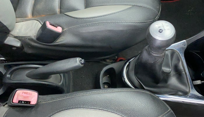 2011 Toyota Etios VX, Petrol, Manual, 57,187 km, Gear Lever