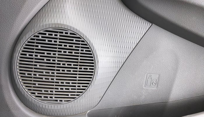 2011 Toyota Etios VX, Petrol, Manual, 57,187 km, Infotainment system - Front speakers missing / not working