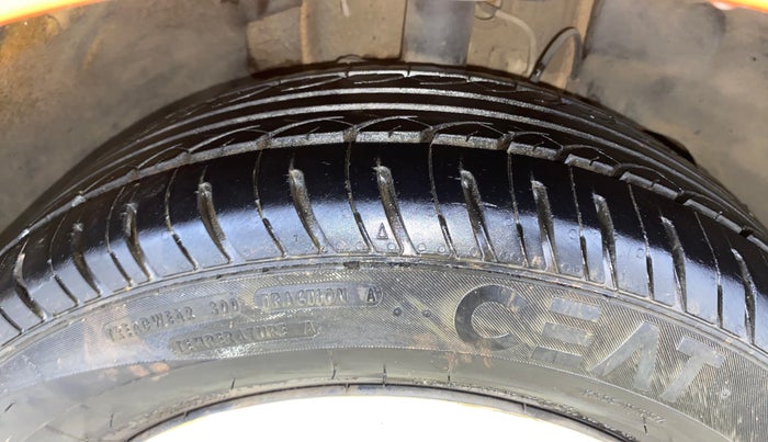 2018 Tata Tiago XZ PETROL, Petrol, Manual, 35,336 km, Right Front Tyre Tread