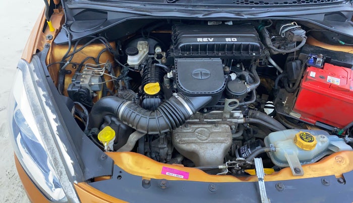 2018 Tata Tiago XZ PETROL, Petrol, Manual, 35,336 km, Engine View - Right