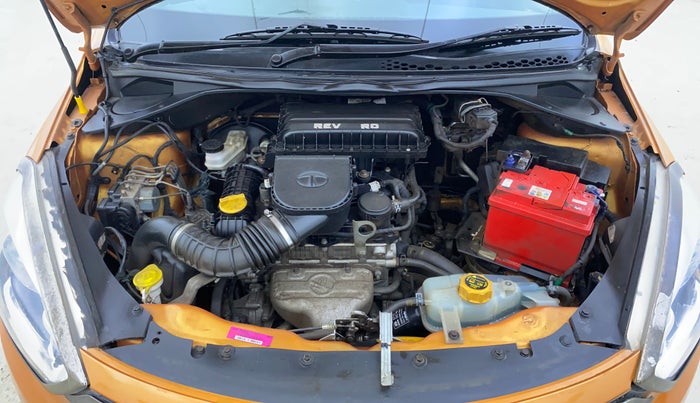 2018 Tata Tiago XZ PETROL, Petrol, Manual, 35,336 km, Engine View