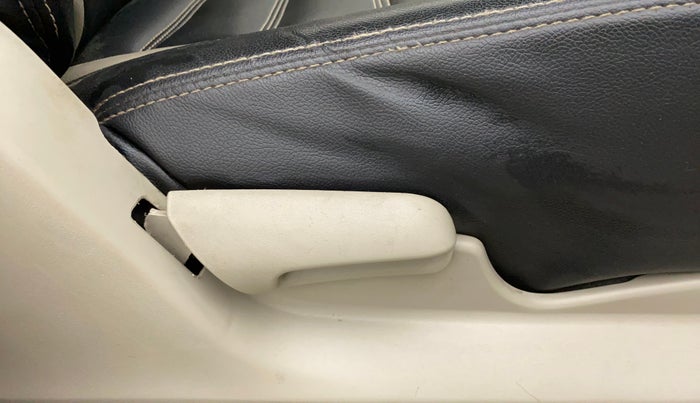 2017 Maruti Celerio VXI, Petrol, Manual, 53,755 km, Driver Side Adjustment Panel