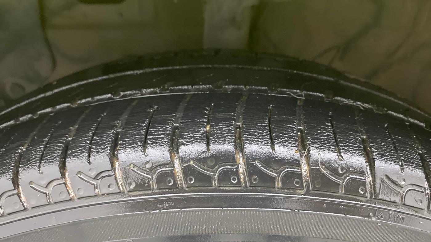 2018 Hyundai NEW SANTRO SPORTZ AMT, Petrol, Automatic, 35,326 km, Left Front Tyre Tread