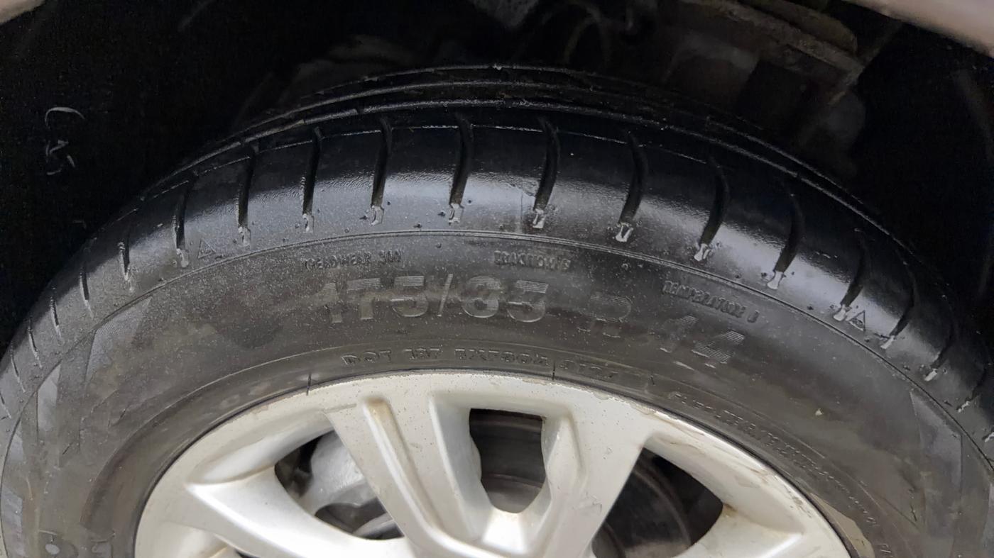 2017 Tata Tiago XZA PETROL, Petrol, Automatic, 76,616 km, Left Front Tyre Tread
