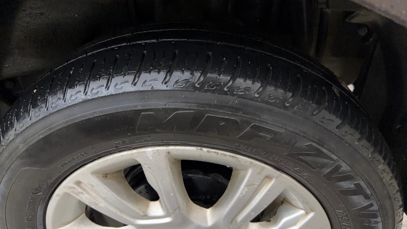 2017 Tata Tiago XZA PETROL, Petrol, Automatic, 76,616 km, Left Rear Tyre Tread